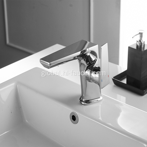 China Brass square plating bathroom basin faucet Manufactory